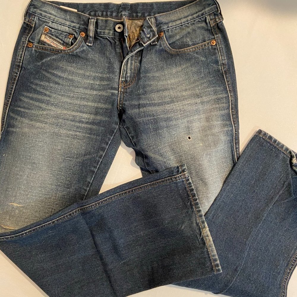 Diesel Blue Jeans Distressed 30x31